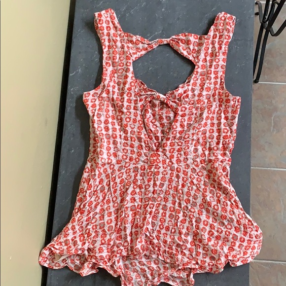 Floral Free People Top with Open Back Bows - Picture 2 of 3